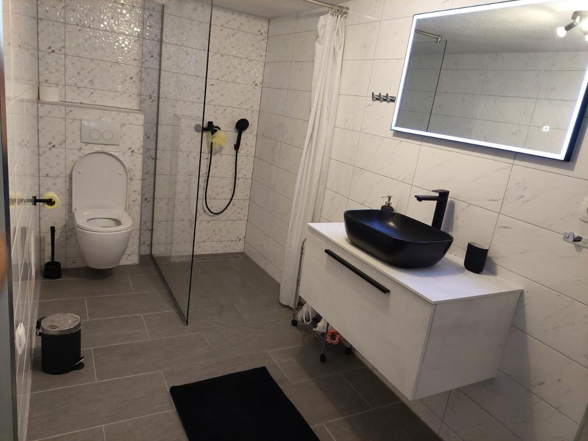 Apartmani Gojevic โวดีเซ ภายนอก รูปภาพ