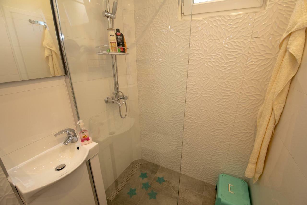 Apartmani Gojevic โวดีเซ ภายนอก รูปภาพ