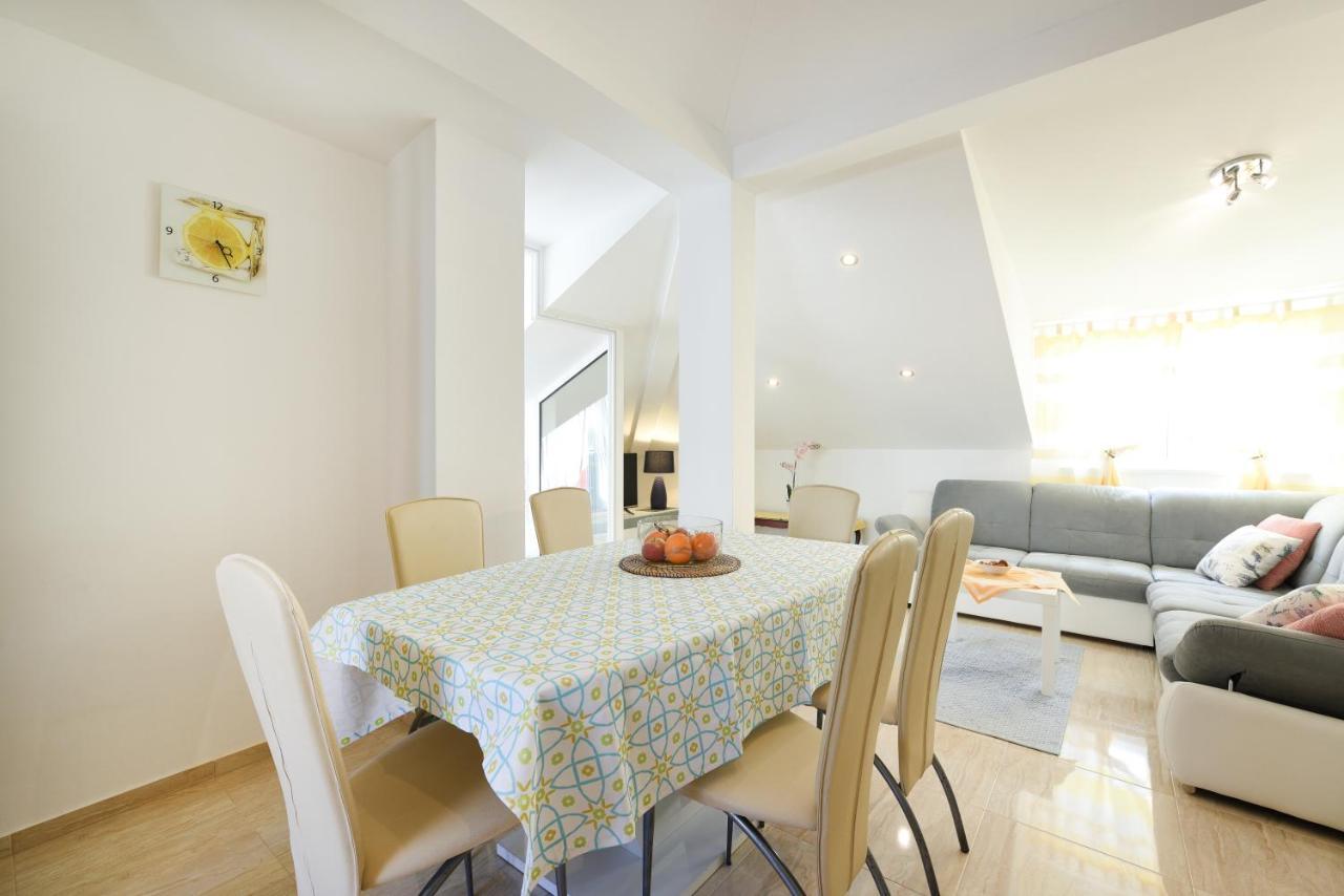 Apartmani Gojevic โวดีเซ ภายนอก รูปภาพ